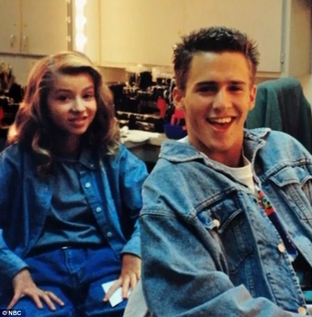 article-0-119AF40E000005DC-698_634x645